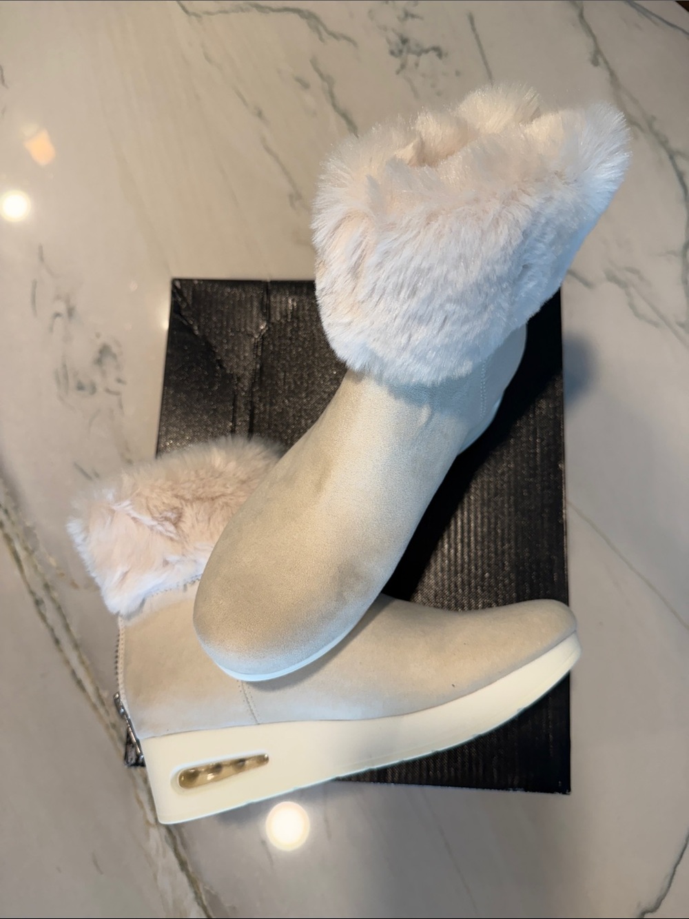 DKNY Cream Faux-Fur Wedge Ankle Boots